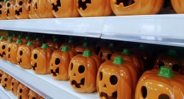 W sklepach już Halloween