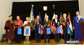 Zasłużeni dla Miasta Pułtuska otrzymali medale. Uroc…