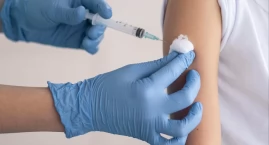  Ruszyły szczepienia przeciwko COVID-19. Farmaceuta:…