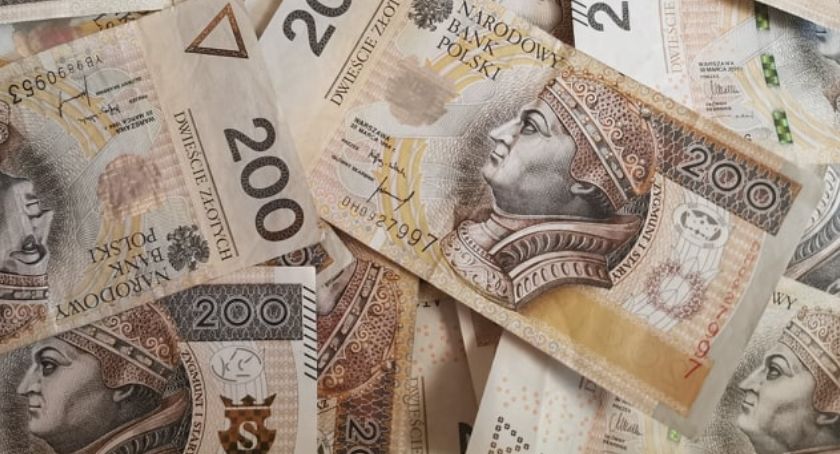 Na kontach mieszkańców województwa ponad 105 mln zł 