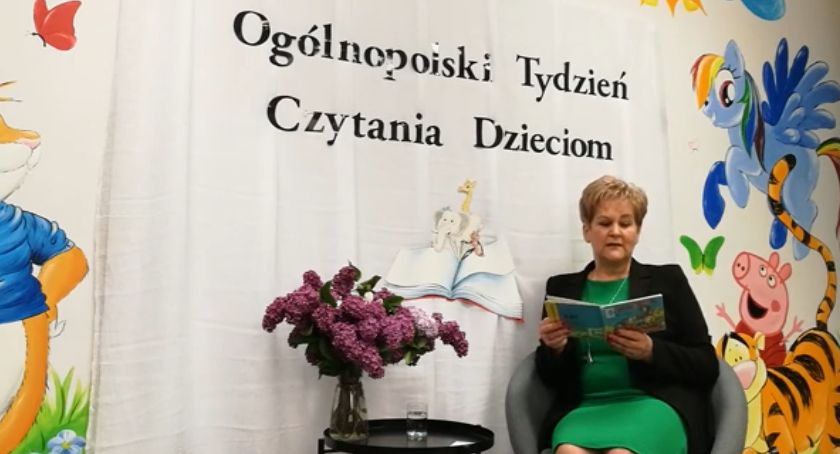 Albina Łubian zainaugurowała XIX Ogólnopolski Tydzień Czytania Dzieciom w Pilawie