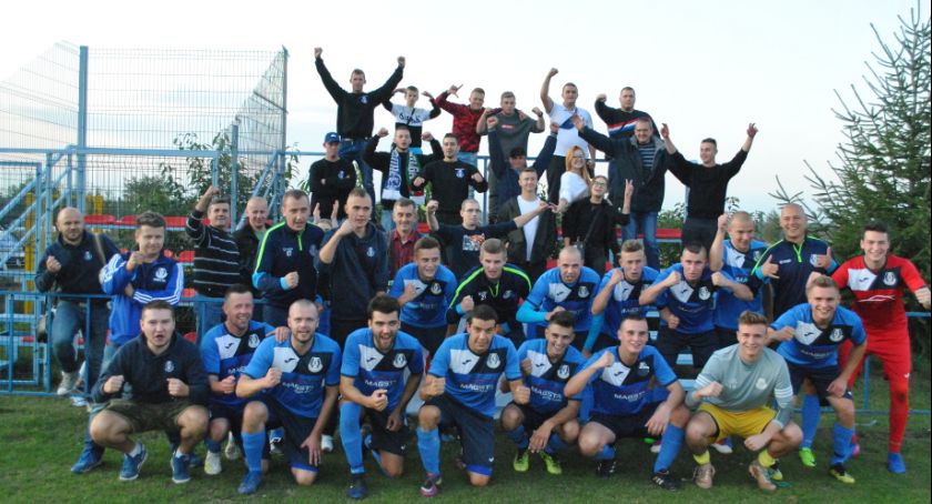 Hutnik w IV lidze!