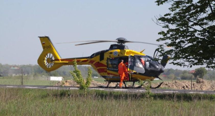 Wypadek na S17 – Osobówka uderzyła w ciężarówkę