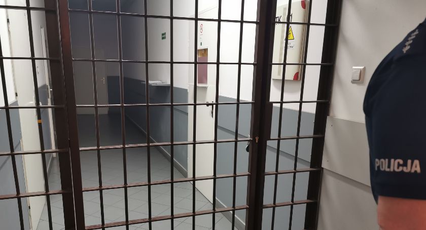 Mężczyźni poszukiwani przez prokuraturę i policję zatrzymani