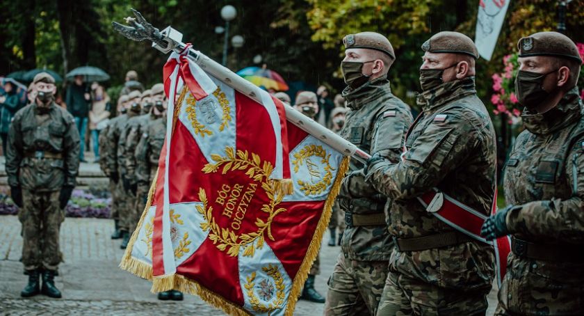 Po raz pierwszy przysięgną na własny sztandar