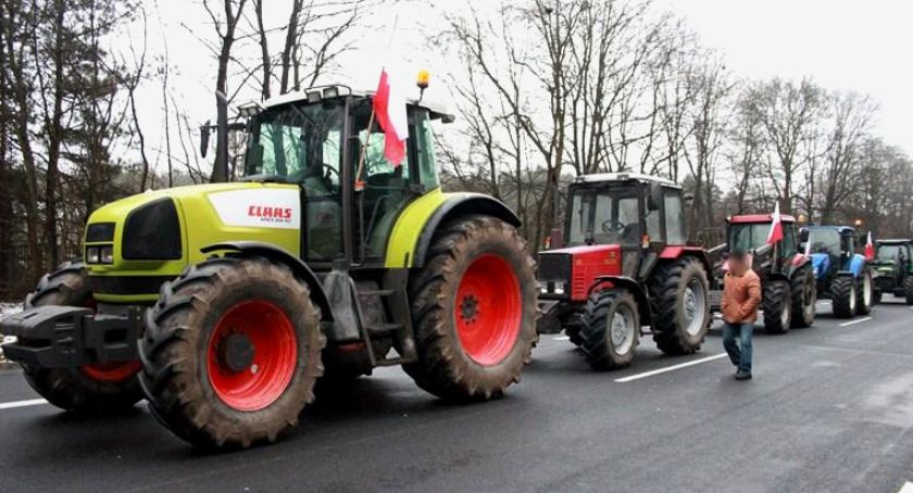 Kolumna ciągników przejedzie przez miasto – Trasa przejazdu