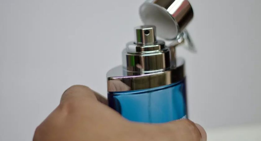 Kradli perfumy – Wpadli w ręce policji
