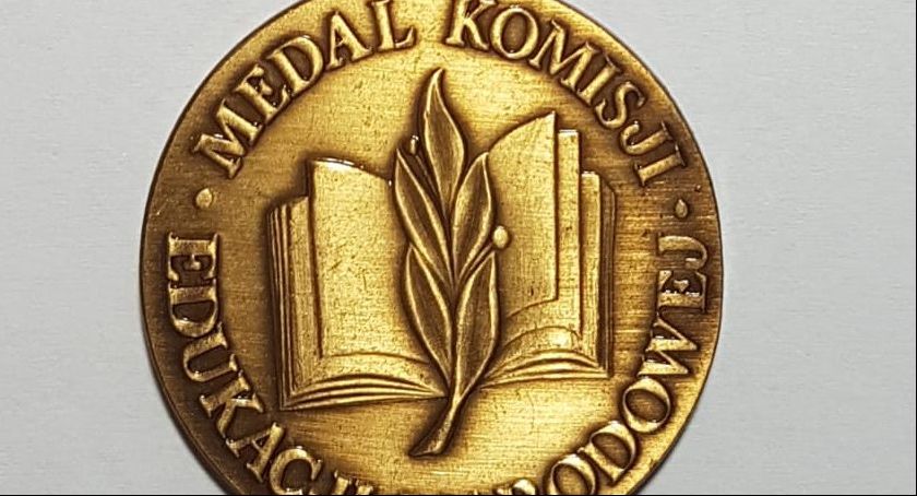 Nagrodzone Medalem Komisji Edukacji Narodowej