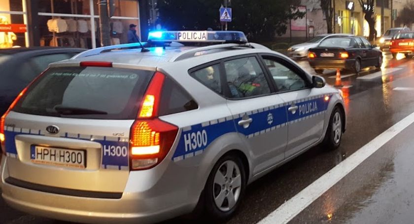 Potrącenie pieszej i rowerzystki – Wypadki w powiecie