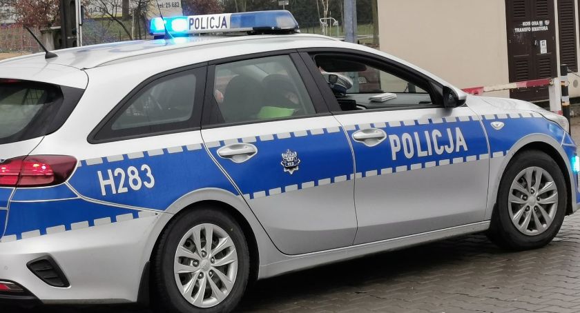 Świąteczne awantury z alkoholem w tle i tylko jedna kolizja