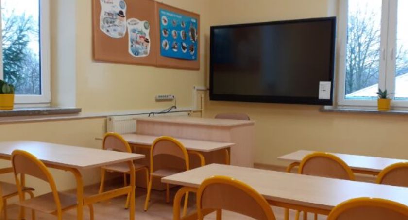 Aktywna tablica w szkole w Żabieńcu