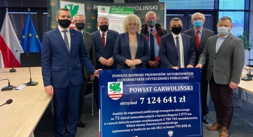 Połączenia PKS z ogromnym dofinansowaniem – Dopłaty pozwolą przywrócić lokalne kursy