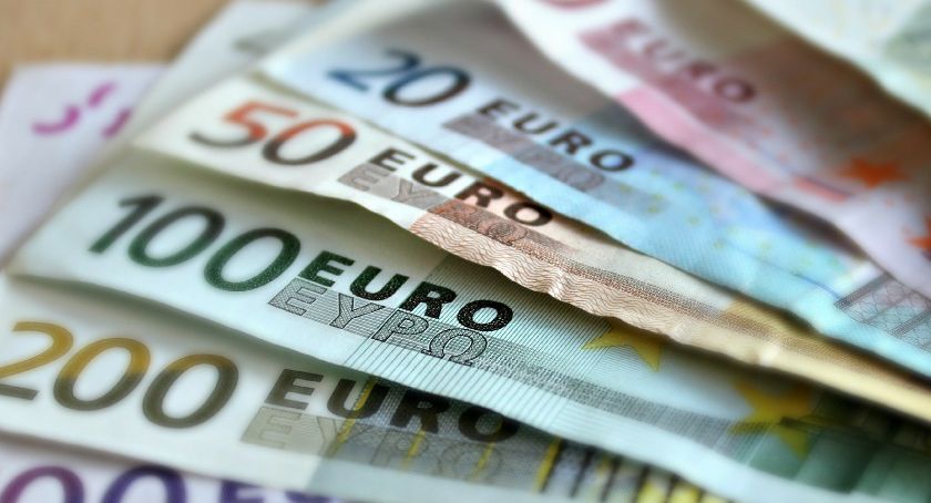 O emeryturach i rentach międzynarodowych także online