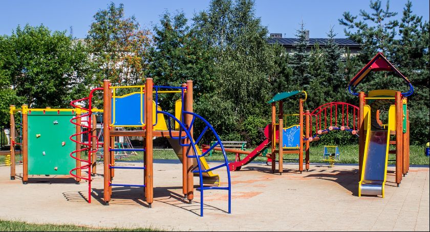 Nowe place zabaw w gminie Maciejowice