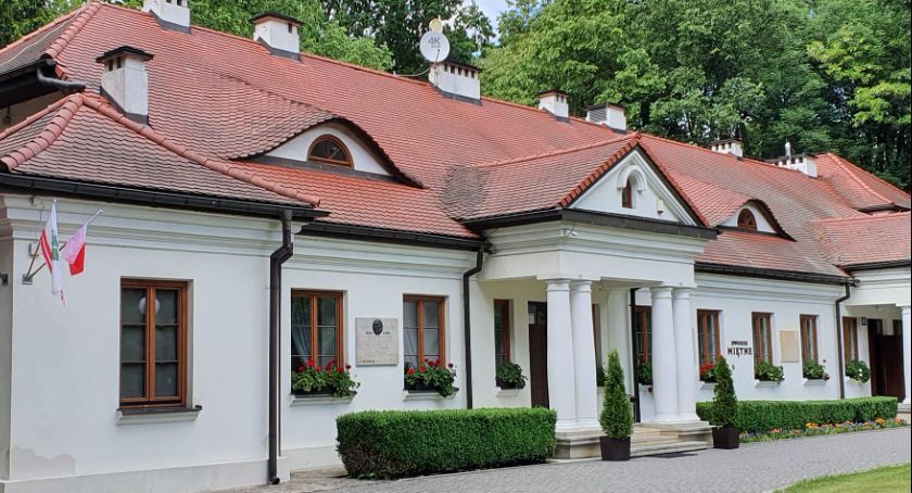 Dworek w Miętnem z grantem na konwersję cyfrową