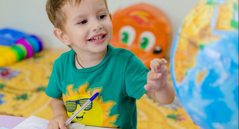 Już 100 tys. dzieci z wypłatą środków w ramach programu „Dobry start”