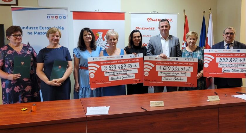 Będzie termomodernizacja szkół w Sobolewie i w Pilawie