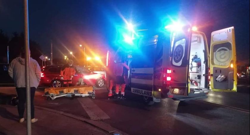 Poważny wypadek – Zderzenie osobówki ze skuterem – W szpitalu 16-latek