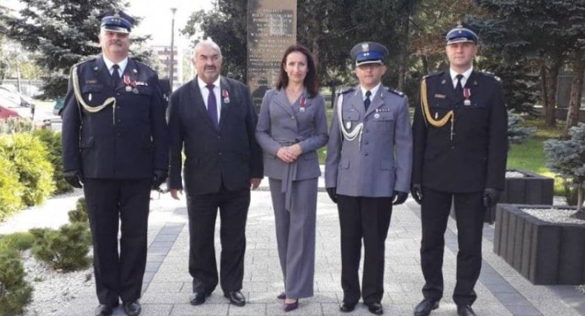 Medale za długoletnią służbę i zasługi dla Policji