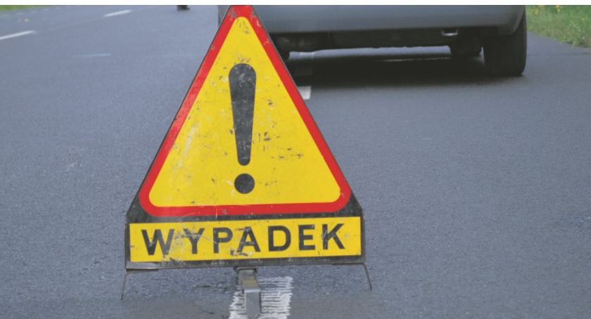 Wypadek na DK76 – W szpitalu 3 osoby
