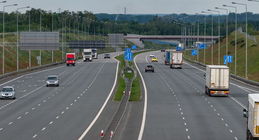 Ponad 11 tys. pojazdów przejeżdża Stacyjną, Sienkiewicza i Długą w Garwolinie