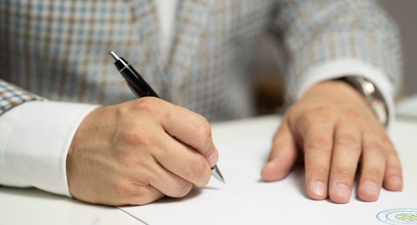 Najwięcej umów o dzieło jest na Mazowszu