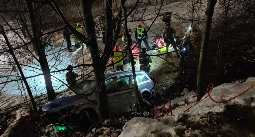 Wypadek podczas pościgu za handlarzami narkotyków – Nasi ratownicy w akcji!