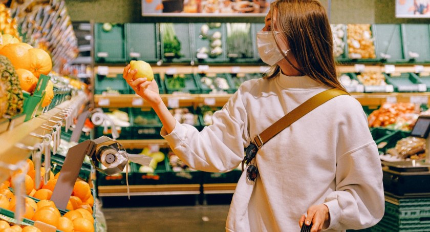 Zakupy w supermarkecie – jak robić je mądrze?