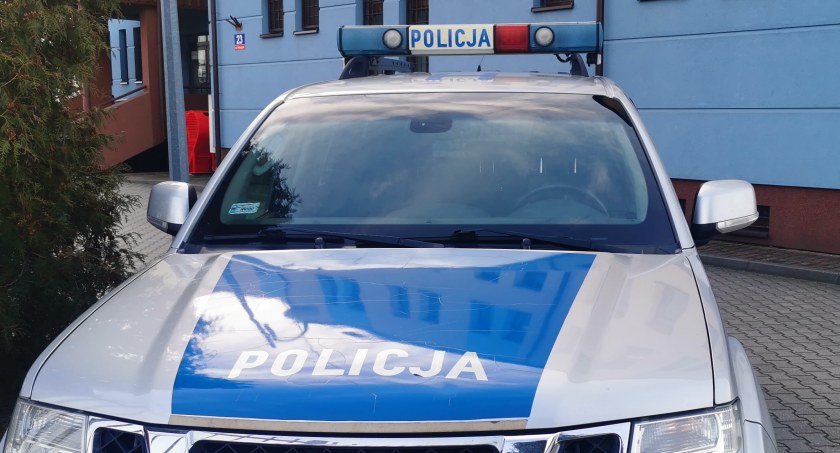 Ukradli samochód i pojechali nim po alkohol