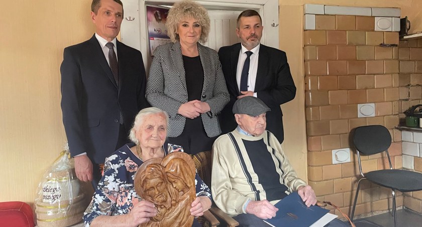Rekordowi małżonkowie świętowali 81. rocznicę ślubu