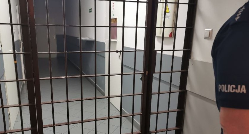 W kilka godzin zatrzymali 4 poszukiwanych 
