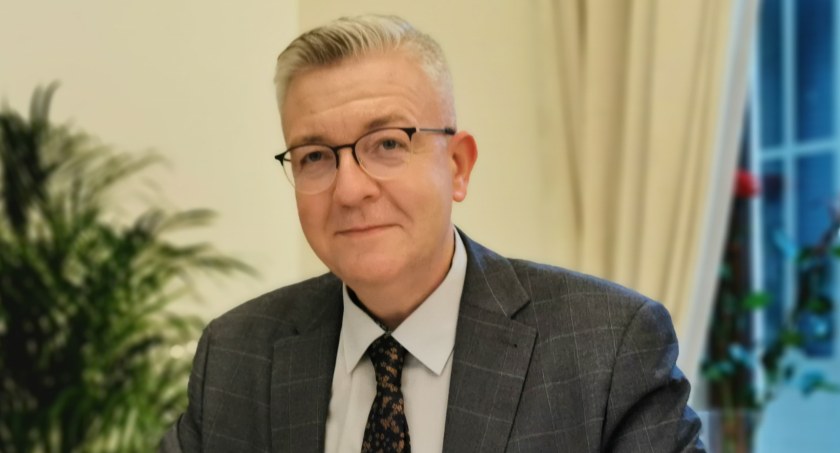 Obiecał, czy nie obiecał?