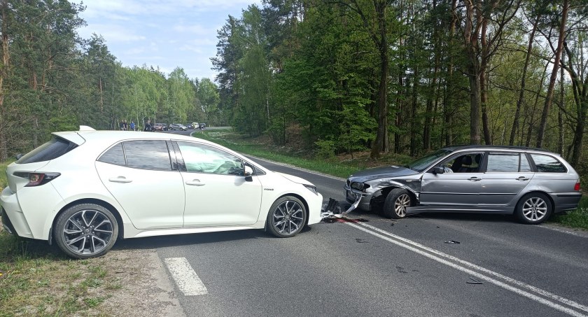 Kolizja bmw z toyotą