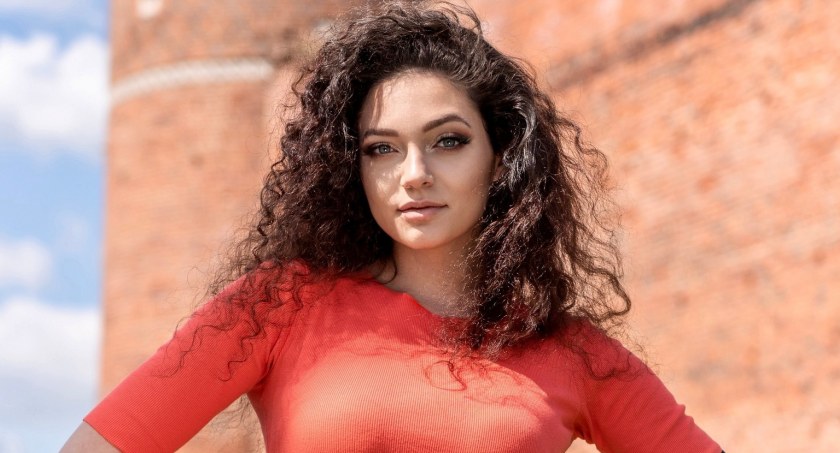 Wiktoria Meloyan z Garwolina walczy o koronę Miss Mazowsza 2022