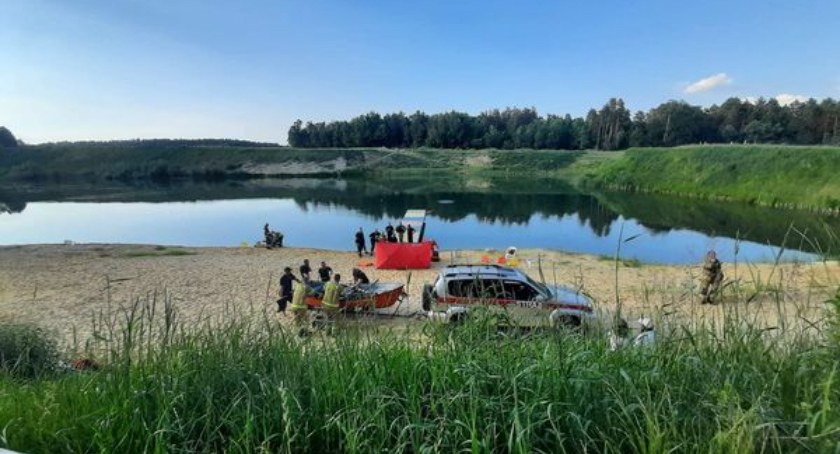 Mężczyzna utonął w żwirowni – Uwaga na dzikie kąpieliska!