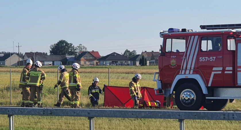 Wypadek na S17 w Lubicach. Pas w kierunku Lublina zablokowany