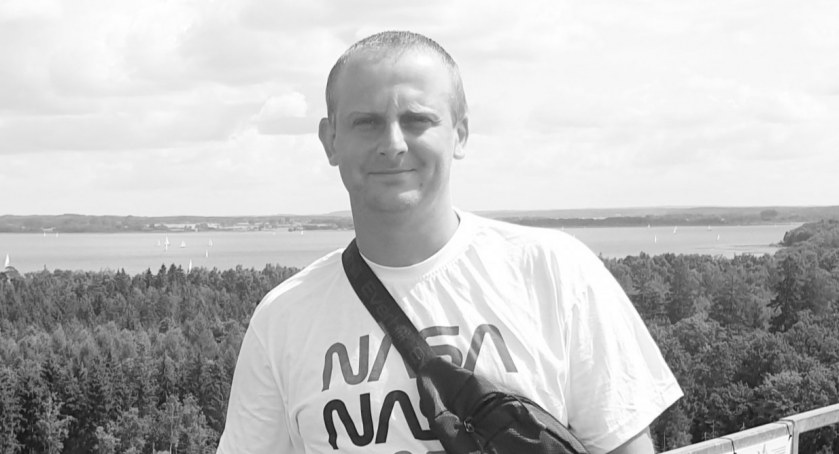 Arkadiusz zmarł nagle! Osierocił trójkę dzieci – Apel o pomoc!