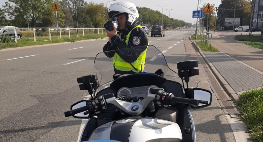 Noga z gazu! Trwa kaskadowy pomiar prędkości