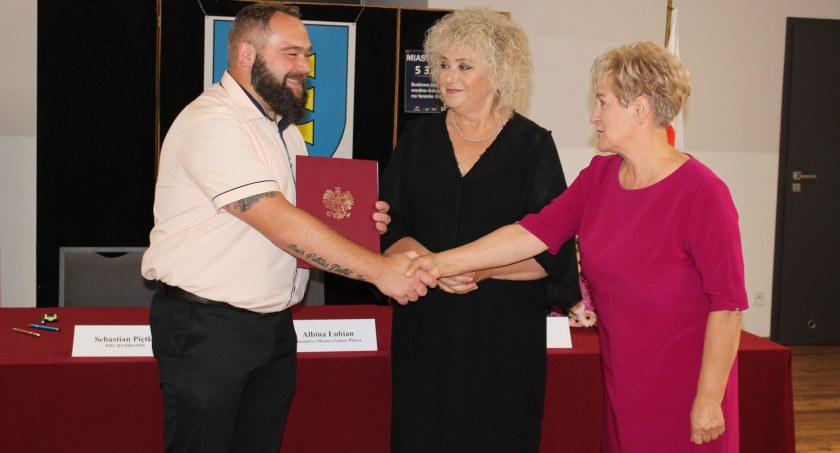 Powstanie 9 kilometrów sieci
