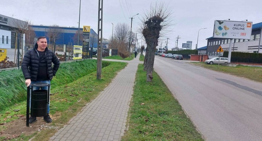 Kosze na Warszawskiej to inicjatywa radnego