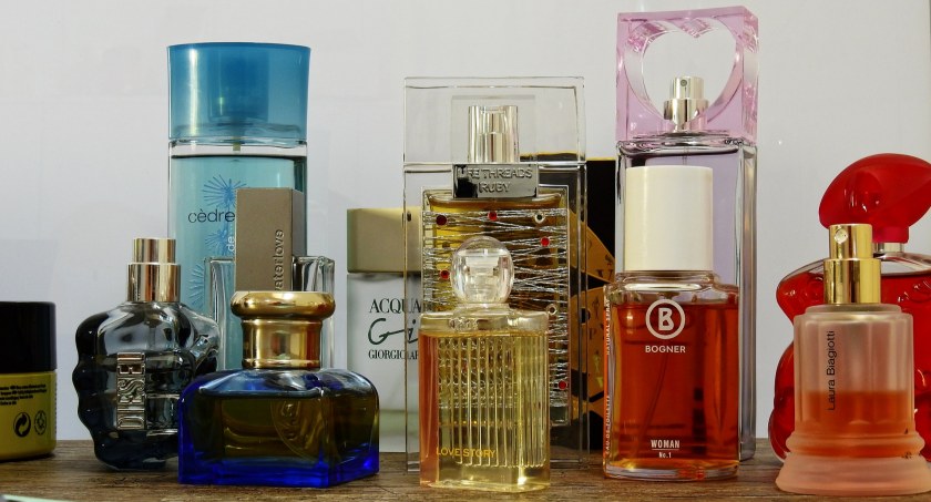Kradli perfumy na wykroczenie – Pomylili się w obliczeniach 
