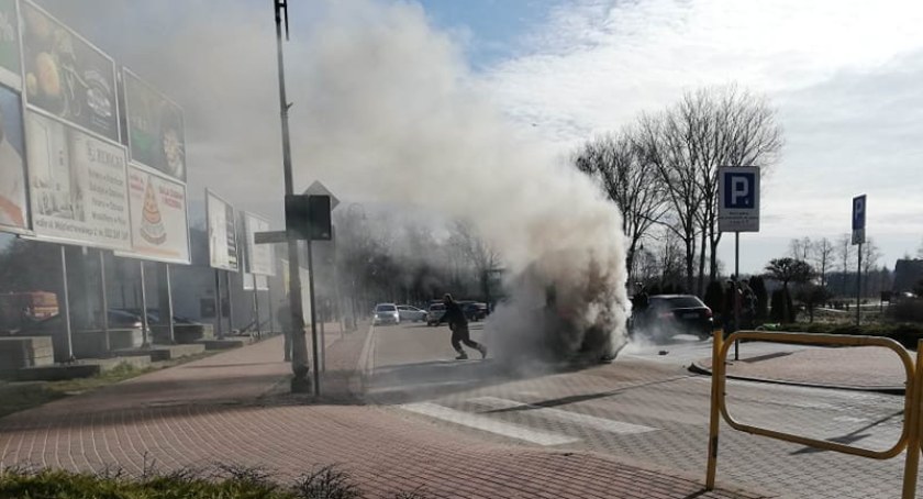 Pożar pojazdu sprzątającego ulice