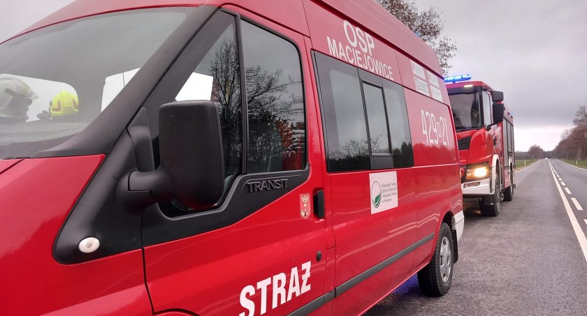 Zgon kierowcy fiata – Policja ustala okoliczności śmierci mieszkańca powiatu