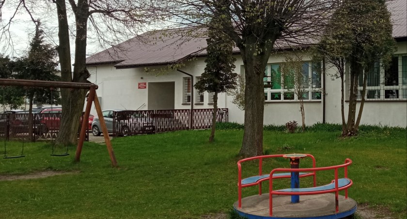 Trudna decyzja radnych. Postanowili zlikwidować szkołę