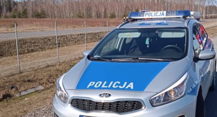 Pijany sprawca kolizji zatrzymany po ucieczce – Miał prawie 3 promile!