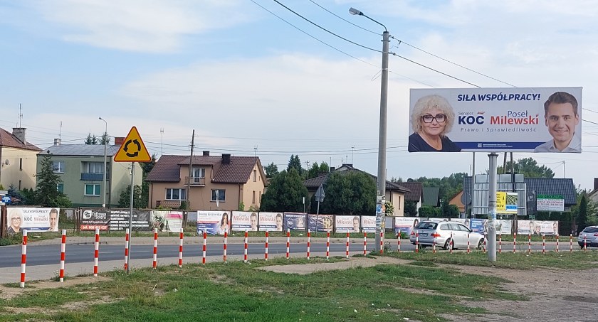 PiS zdominował targowisko