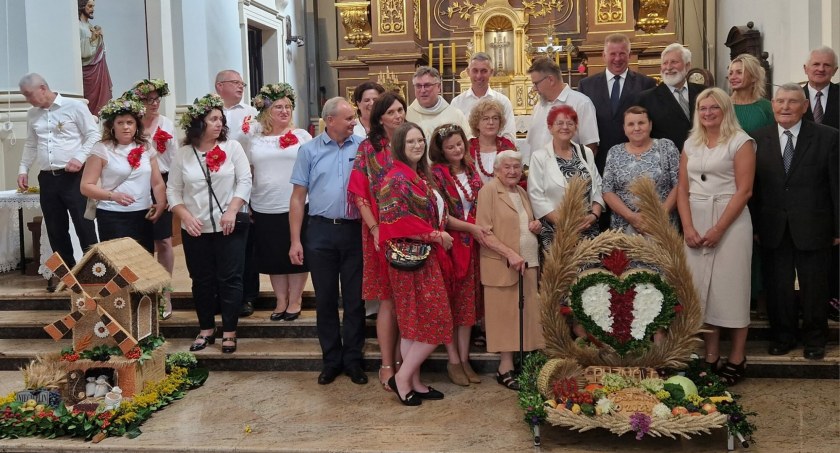 Garwolińscy rolnicy podziękowali za tegoroczne plony