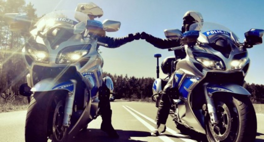 Motocykliści pod lupą policjantów drogówki