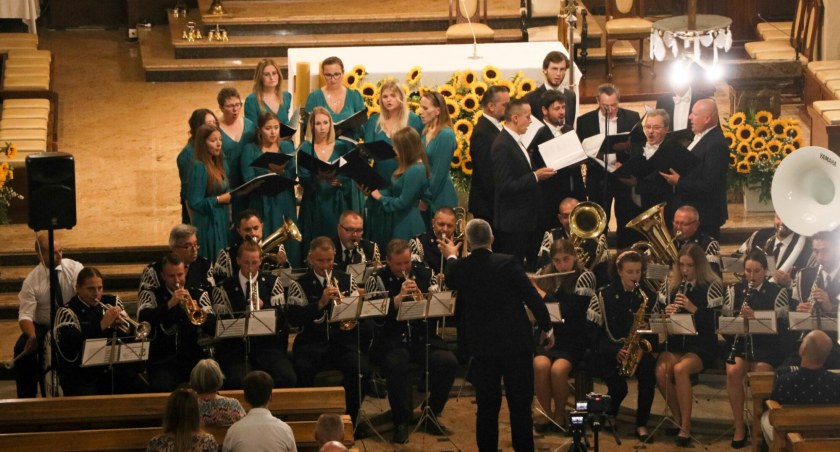 Koncert na biało-czerwoną nutę w garwolińskiej kolegiacie