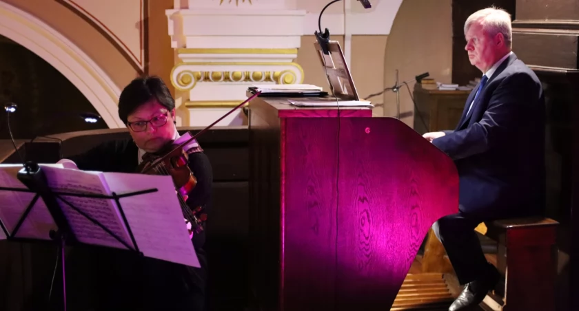 Solo i kameralnie – Koncert w żelechowskiej świątyni
